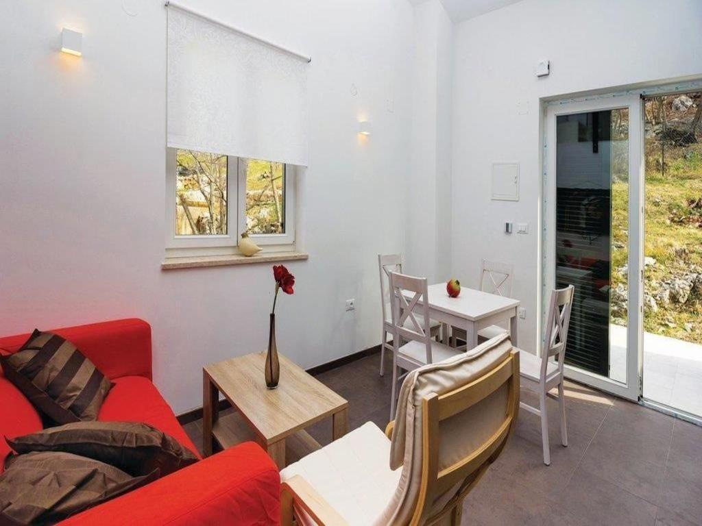 Porozina Apartments Grzic מראה חיצוני תמונה